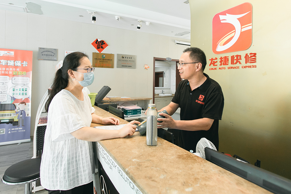 日韩国产人妻一区二区三区