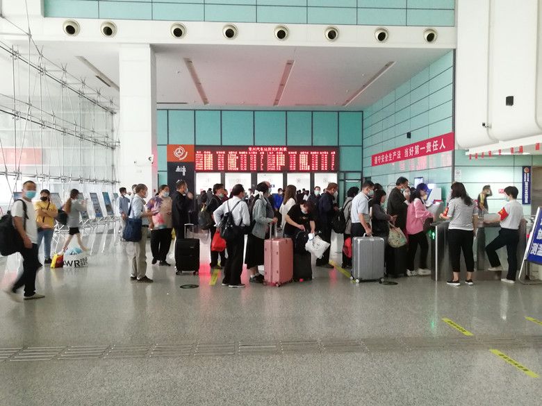 国庆运输平稳有序